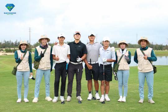 ĐOÀN WINTER CAMP HÀN QUỐC TẠI BLUE DIAMOND GOLF LINKS